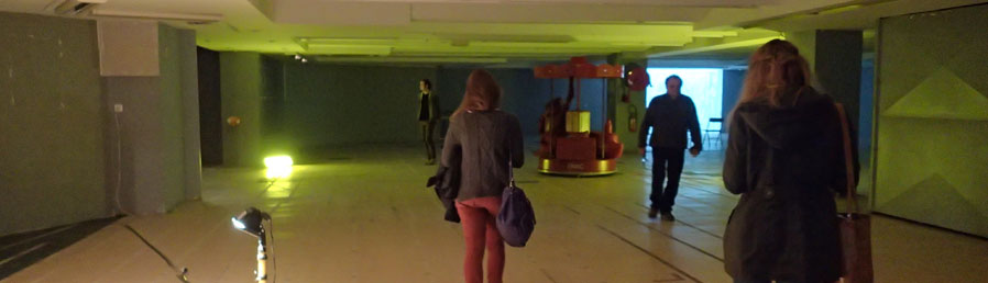 vue de l'exposition Les Grands Magazins